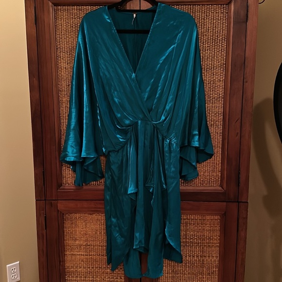 Young Fabulous & Broke Addy Dress SzM - Picture 5 of 9